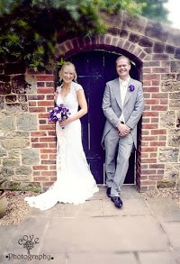 Cove Wedding Photography 1094351 Image 2